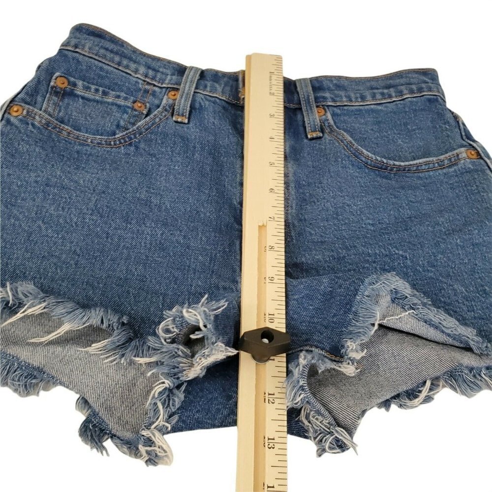 Levis 501 Shorts Womens 26 Blue Cut-Off High Rise Button Fly Raw Hem Boho Summer - Picture 10 of 12